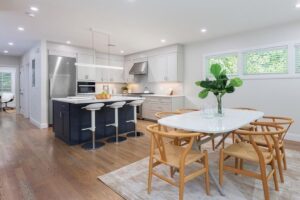 Brookline-Contemporary-Condo-StagetoSell-OpenFloorPlan-Staging-Homestaging-After.jpg